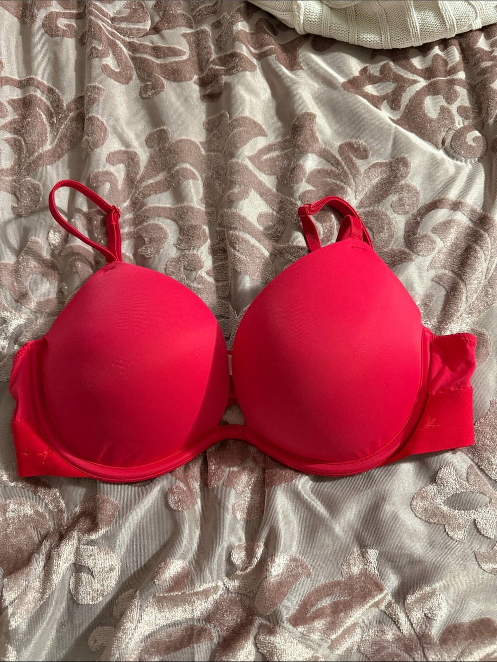 PINK Victoria's Secret Bright Red Padded T-Shirt Bra
